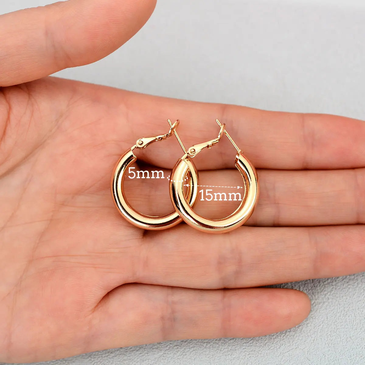 Smooth Circle Hoop Earrings – Gold & Silver, 15mm–70mm | Women's Fashion Jewelry