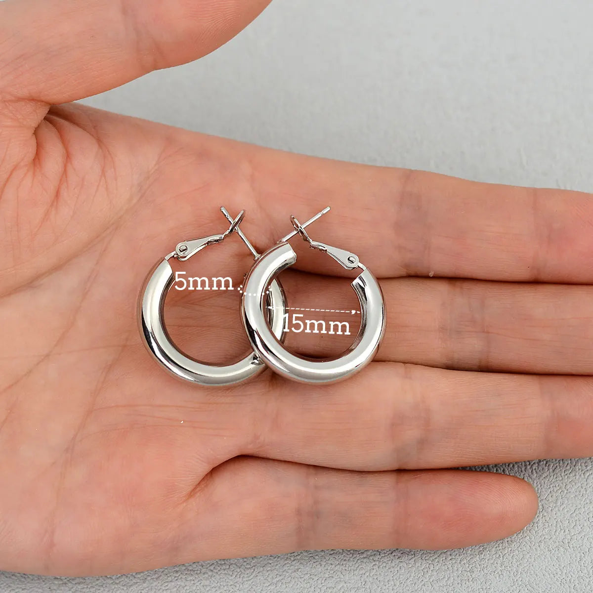 Smooth Circle Hoop Earrings – Gold & Silver, 15mm–70mm | Women's Fashion Jewelry