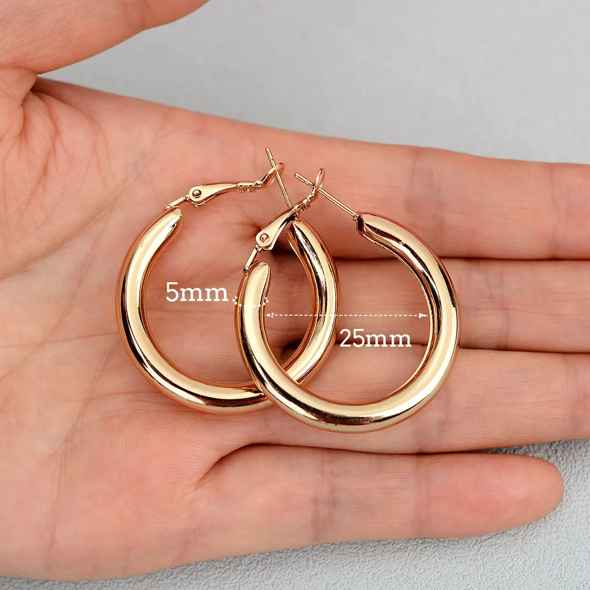 Smooth Circle Hoop Earrings – Gold & Silver, 15mm–70mm | Women's Fashion Jewelry